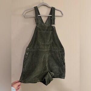 Hollister short overalls